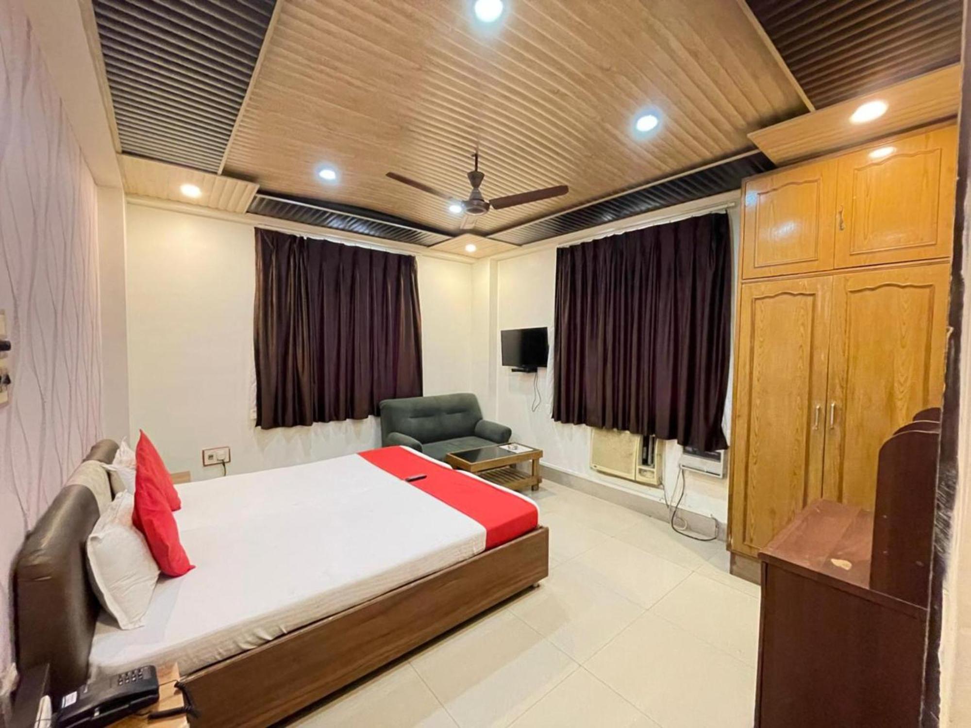 Grg R P International Patna Hotel Patna  Exterior photo
