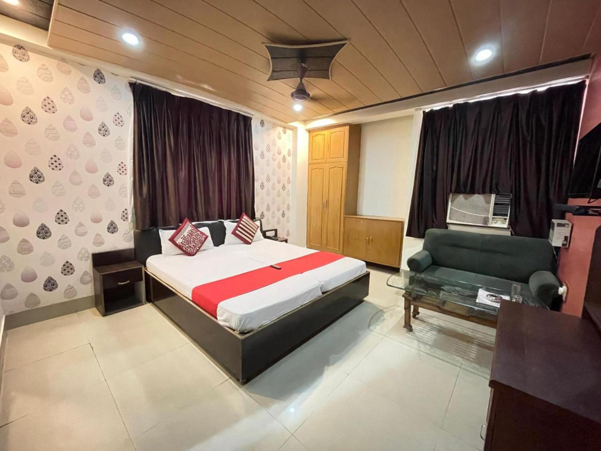 Grg R P International Patna Hotel Patna  Exterior photo