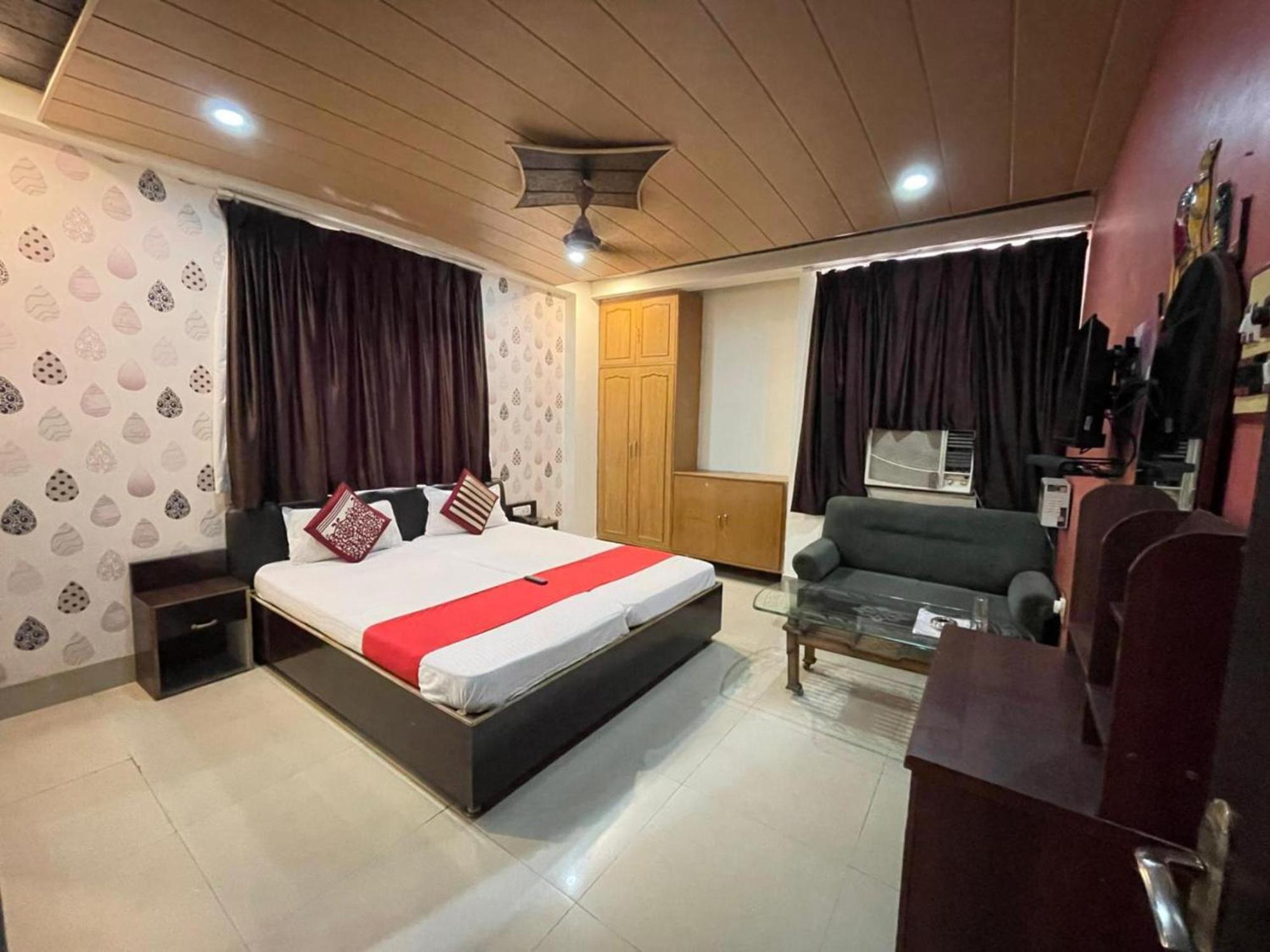 Grg R P International Patna Hotel Patna  Exterior photo